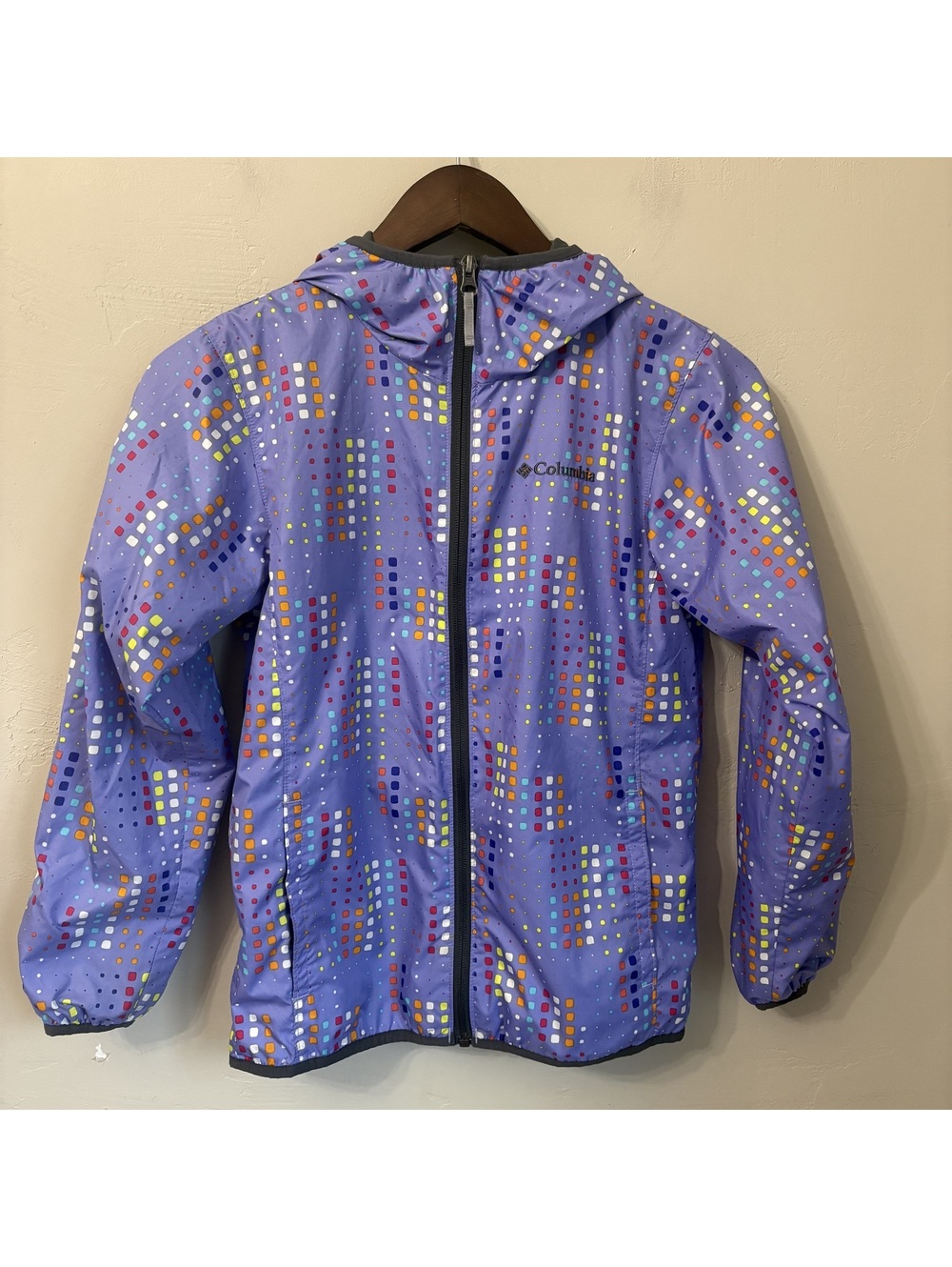 Columbia Girls Medium 10/12 Purple Rainbow Pixel Print Omni-Wick Hooded Jacket